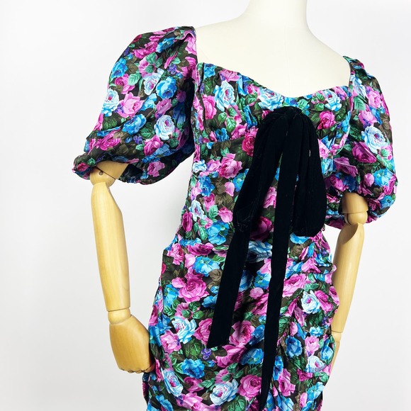 For Love And Lemons Dresses & Skirts - NWT For Love and Lemons Marley mini dress black floral puff sleeve Size Large